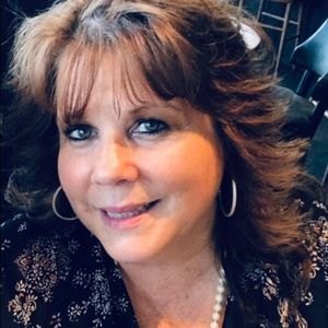 Meet your Posher, Marie